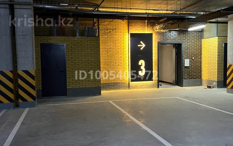 Паркинг · Исатай Тайманова 42A — Жарбосынова, бағасы: 60 000 ₸ в Атырау — фото 2