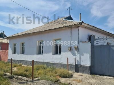Отдельный дом · 4 комнаты · 182 м² · 12 сот., Ә. Марғұлан 41 А — Ғ.Мұратбаев мектебі және Қуаныш базарына жақын за 15 млн 〒 в Туркестане