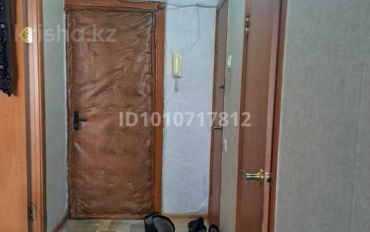 1-комнатная квартира · 34.1 м² · 4/5 этаж, Ул.Гиззата Ибатовича Ибатова 61 — Рядом магазин Анвар за 13.5 млн ₸ в Актобе — фото 2