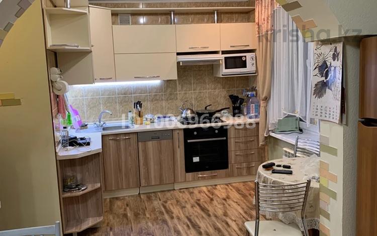 3-комнатная квартира · 72 м² · 2/2 этаж, Монтажная 9 за 43 млн ₸ в Алматы, Турксибский р-н — фото 2