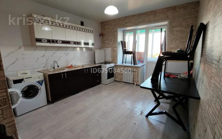 2-комнатная квартира · 52 м² · 8/9 этаж, мкр. Зачаганск пгт 97/3 — Мөңкеұлы 97/3 за 150 000 ₸ в Уральске — фото 16