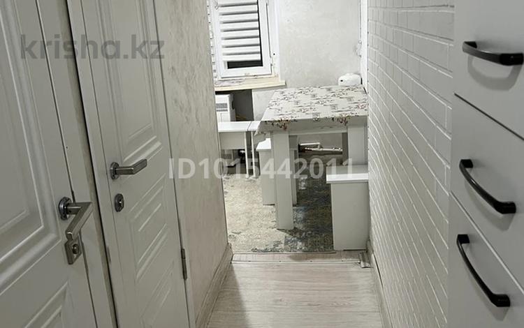 3-комнатная квартира · 80 м² · 4/5 этаж, 1мкр за 100 000 ₸ в Кульсары — фото 2