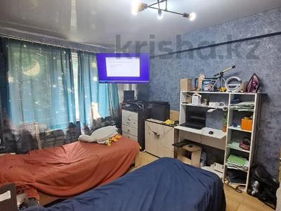 Продажа квартир в Восточно-Казахстанской обл.: 2-комнатная квартира · 42.6 м² · 1/5 этаж, Бажова 331/3 за 9.5 млн 〒 2-комнатная квартира · 42.6 м² · 1/5 этаж, Бажова 331/3 за 9.5 млн 〒 в Усть-Каменогорске
