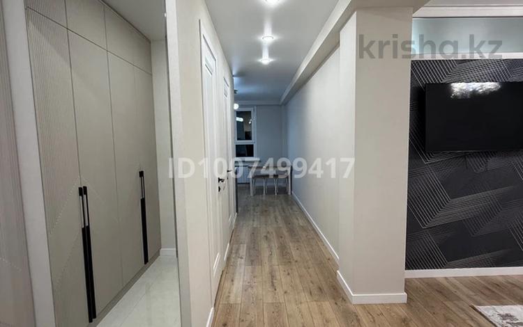 3-бөлмелі пәтер · 75 м² · 3/7 қабат, Илияса Есенберлина 16 — Утепова, бағасы: 25 000 ₸ в Усть-Каменогорске, Ульбинский — фото 2