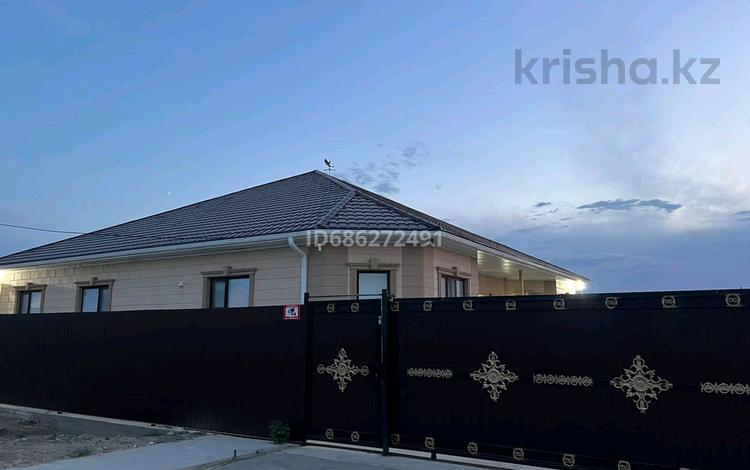 Жеке үй · 6 бөлме · 295 м² · 8 жүзд., 13 11, бағасы: 60 млн ₸ в Аксае — фото 2
