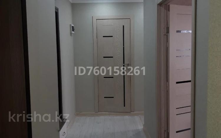 2-бөлмелі пәтер · 52 м² · 5/9 қабат, Центральный мкр 45, бағасы: 160 000 〒 в Кокшетау — фото 2