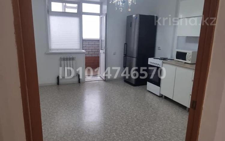 2-комнатная квартира · 87 м² · 4/9 этаж, Ладожская 8 за 250 000 ₸ в Павлодаре — фото 2