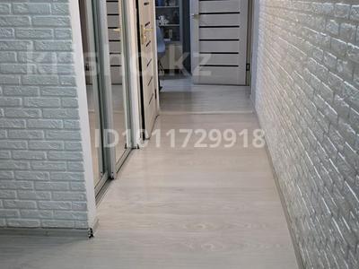3-комнатная квартира · 58.9 м² · 1/5 этаж, мкр Тастак-1 — парковая зона Сайран за 40 млн ₸ в Алматы, Ауэзовский р-н