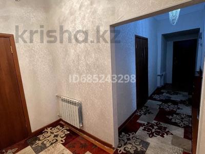 3-комнатная квартира, 72 м², 2/2 этаж, Сыздыкова 14 за 13 млн 〒 в Таразе