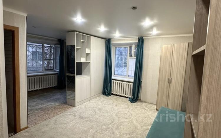 1-бөлмелі пәтер · 30 м² · 1/5 қабат, Желтоксан 30/1, бағасы: 180 000 ₸ в Астане, Алматы р-н — фото 2