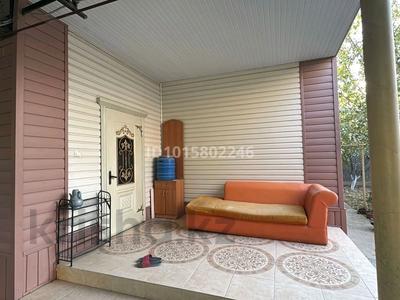 Отдельный дом · 3 комнаты · 150 м² · 8 сот., Самал 2 — Школа 77 за 150 000 ₸ в Шымкенте, Абайский р-н