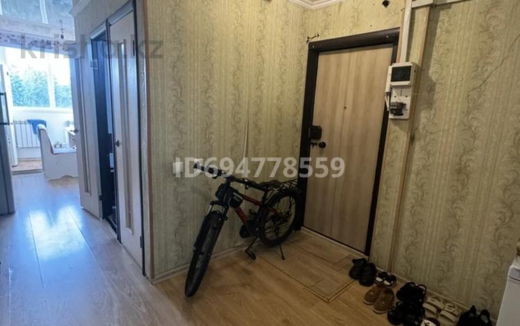 3-комнатная квартира · 63.3 м² · 5/5 этаж, Беркимбаева 190а — Магазин уголек за 10.8 млн ₸ в Экибастузе — фото 11