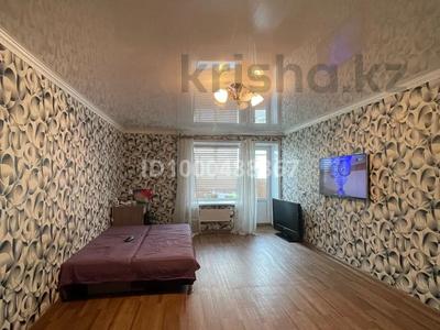Аренда квартир в Акмолинской обл.: 4-комнатная квартира · 90 м² · 2/9 этаж · помесячно, Назарбаева 8 за 250 000 〒 4-комнатная квартира · 90 м² · 2/9 этаж · помесячно, Назарбаева 8 за 250 000 〒 в Кокшетау