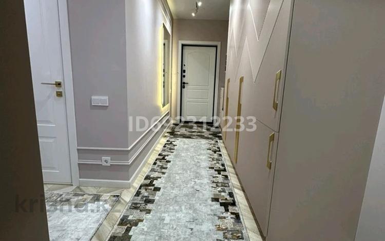 4-бөлмелі пәтер · 80.1 м² · 5/17 қабат, Утепова 31, бағасы: 83 млн ₸ в Алматы, Бостандыкский р-н — фото 17