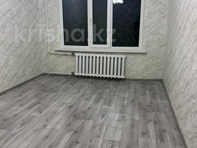 2-комнатная квартира, 43 м², 1/4 этаж, жетысу за 11.8 млн 〒 в Талдыкоргане, мкр Жетысу