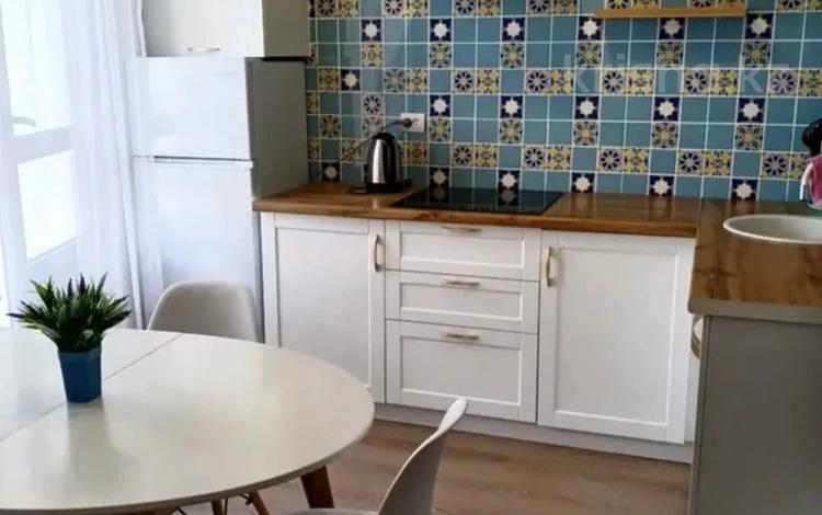 1-комнатная квартира · 41 м² · 6/17 этаж, Бектурова 4/6 — Кабанбай батыр за 13 000 ₸ в Астане, Есильский р-н — фото 11