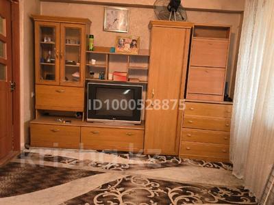 1-комнатная квартира · 31.8 м² · 2/5 этаж, Карасай батыра 28 — Супермаркет Марина за 15.5 млн 〒 в Талгаре