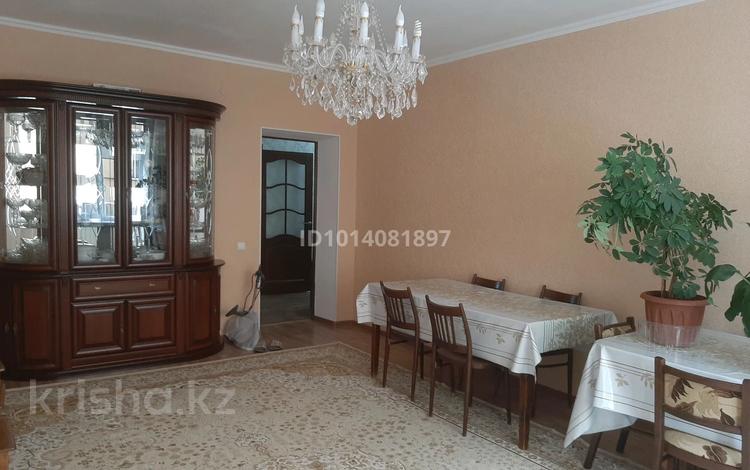 3-комнатная квартира · 85.3 м² · 1/3 этаж, Дружба 1а за 35 млн ₸ в Атырау — фото 2