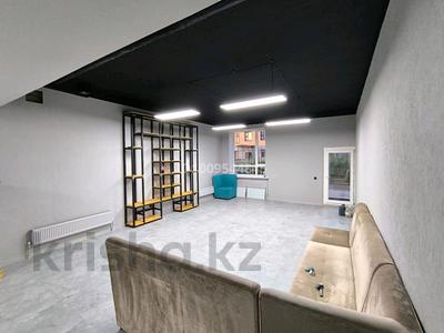 Свободное назначение, офисы, магазины и бутики, склады, общепит, салоны красоты, медцентры и аптеки, образование, развлечения · 75 м² за 39.5 млн 〒 в Астане, Есильский р-н
