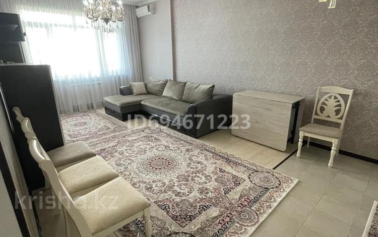 2-комнатная квартира · 65 м² · 8/16 этаж, Абая 150/230 за 360 000 ₸ в Алматы, Бостандыкский р-н — фото 2
