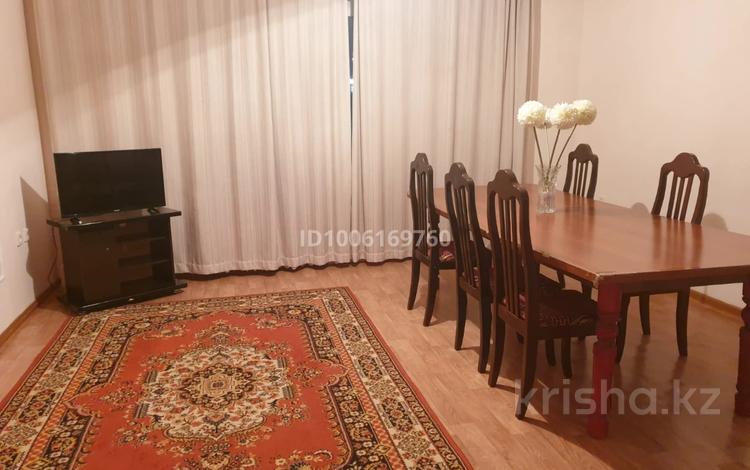2-комнатная квартира · 63.7 м² · 4/5 этаж, мкр Нурсат 2 17 — Байтерекова за 160 000 ₸ в Шымкенте, Каратауский р-н — фото 2