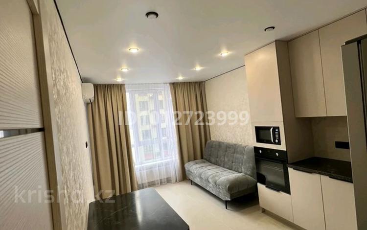 3-комнатная квартира · 80 м² · 4/13 этаж, Муратбаева 46 за 600 000 ₸ в Алматы, Алмалинский р-н — фото 2