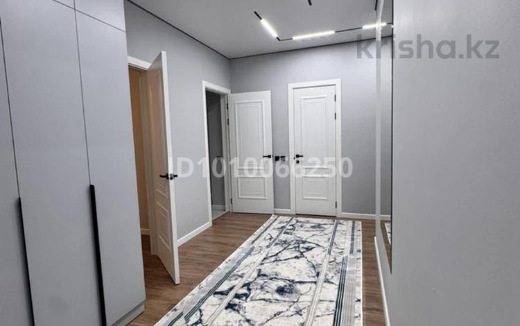 2-комнатная квартира · 68 м² · 4/10 этаж, мкр Тараз, ул. Рыскулова, стр. 2/12 2б за 350 000 ₸ в Шымкенте, Аль-Фарабийский р-н — фото 2