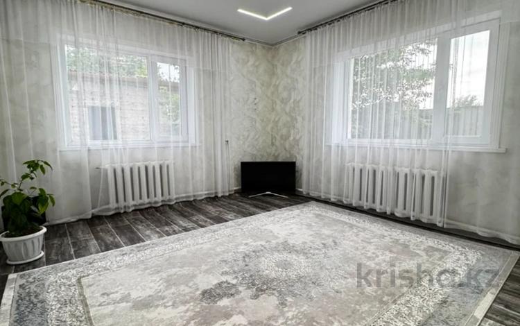 Жеке үй · 3 бөлме · 108 м² · 6 жүзд., 15 южный, бағасы: 35 млн ₸ в Экибастузе — фото 2
