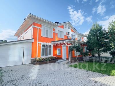 Үйдің бір бөлігі · 7 бөлме · 300 м² · 5 сот., Мереке 18, бағасы: 330 млн 〒 в Астане, Есильский р-н