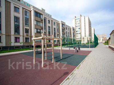 3-бөлмелі пәтер · 54 м² · 3/10 қабат, Мкр Аксай, Б. Момышулы 25, бағасы: 41.5 млн ₸ в Алматы, Ауэзовский р-н
