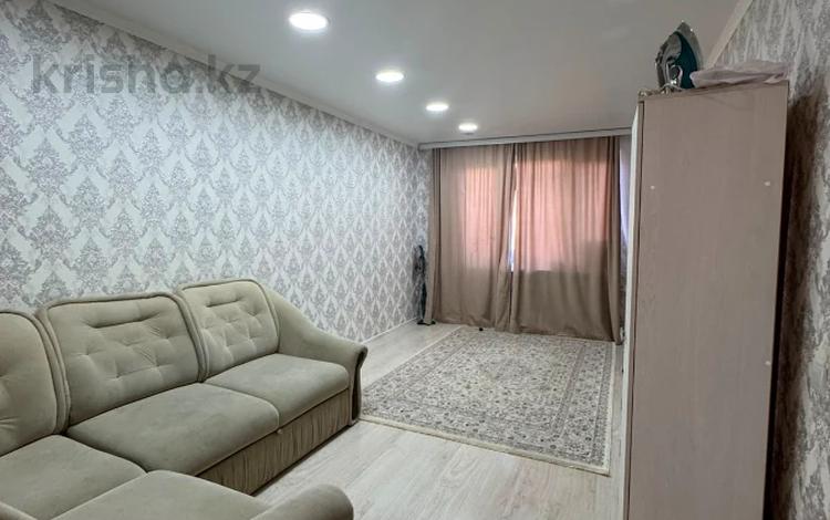 2-бөлмелі пәтер · 50 м² · 4/5 қабат, 1 ш/а, Ибатова, бағасы: 15.5 млн ₸ в Актобе, мкр 5 — фото 2