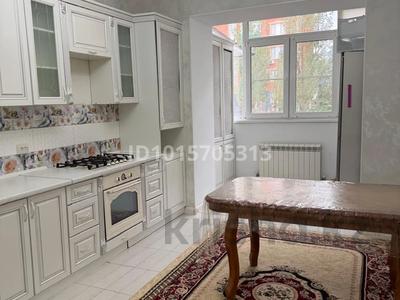 3-бөлмелі пәтер · 110 м² · 1/10 қабат, Алтын орда ш/а., Газизы Жубановой 146 — Возле Цона, бағасы: 300 000 ₸ в Актобе, мкр. Алтын орда