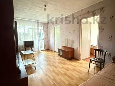 4-комнатная квартира · 63 м² · 2/5 этаж, Олжабай батыра 7 за 19 млн 〒 в Павлодаре