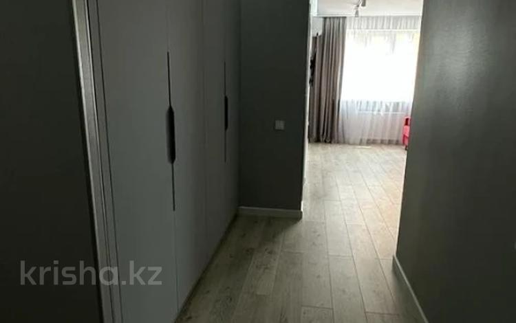 2-комнатная квартира, 41 м², 10/22 этаж, Роза Багланова за 24 млн 〒 в Астане, Нура р-н — фото 2