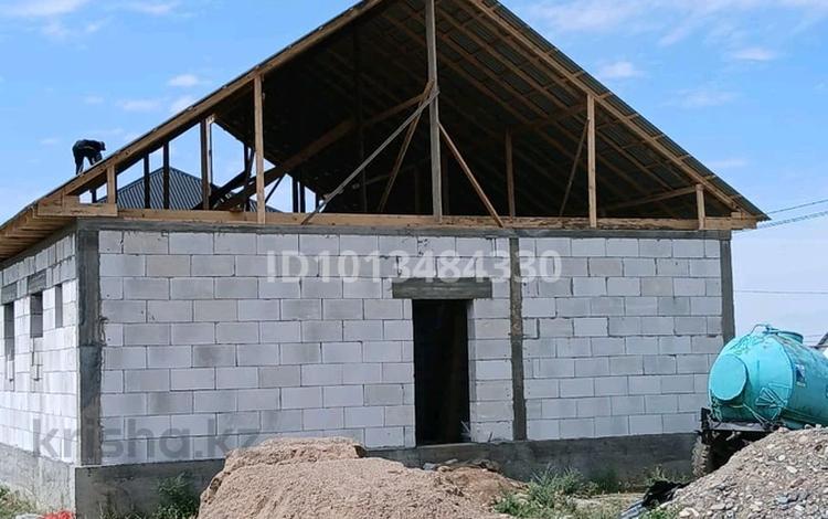 Отдельный дом · 4 комнаты · 131 м² · 4 сот., Беріктас 35 за 11 млн ₸ в Каргалы (п. Фабричный) — фото 2