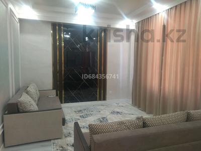 2-комнатная квартира · 60 м² · 1/3 этаж, Батырбекова 4/3 — Музыкально драматический театр за 17 000 〒 в Туркестане