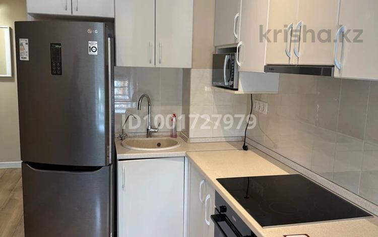 1-комнатная квартира · 45 м² · 5/6 этаж, Аль-Фараби за 250 000 ₸ в Астане, Есильский р-н — фото 2