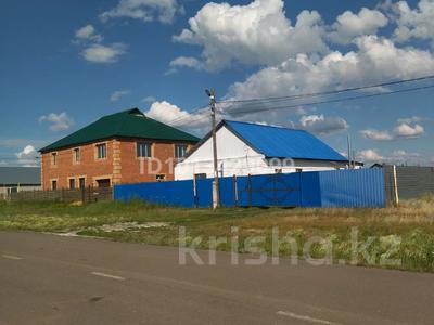 Отдельный дом · 4 комнаты · 150 м² · 10 сот., Жаманбаева 183 — Первая улица,не далеко от главного трассы за 25 млн ₸ в Алтын-Дала