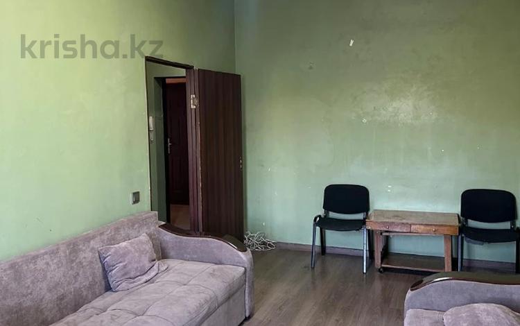 1-комнатная квартира · 33 м² · 3/6 этаж, мкр Айнабулак-2 за 19 млн ₸ в Алматы, Жетысуский р-н — фото 3