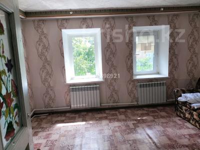 Отдельный дом · 3 комнаты · 60 м² · 6 сот., Абая — Центр за 10 млн ₸ в Теректы