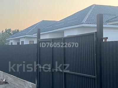 Отдельный дом · 4 комнаты · 140 м², Алтынсарина 54 — Рядом Школа за 320 000 〒 в Жанатурмысе