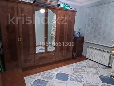 2-комнатная квартира · 80 м² · 7/9 этаж, ул. Т.Алдиярова 2 — Остановка Сазда за 150 000 〒 в Актобе