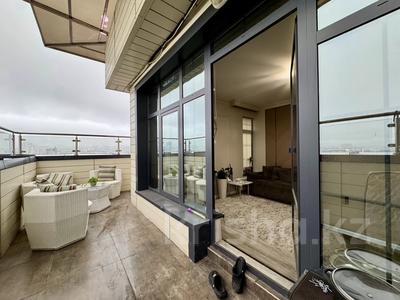 3-комнатная квартира · 71.8 м² · 17/17 этаж, Толе би 181 — Толе би Ауезова за 73 млн 〒 в Алматы, Алмалинский р-н