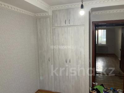 3-комнатная квартира · 60 м² · 3/4 этаж, Койбакова 8 — Район Гидро, Бывшая Красина за 16 млн ₸ в Таразе