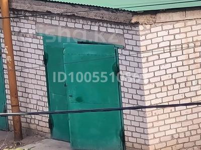 Гараж · Назарбаева — Площадь Маншук Мамедова, бағасы: 5 млн ₸ в Уральске