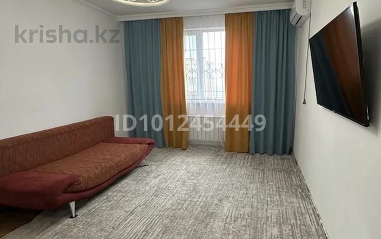 2-комнатная квартира · 60 м² · 12/12 этаж, мкр Акбулак, Байтерекова 105 — Момышулы Алматы арена за 33 млн ₸ в Алатауский р-н — фото 2