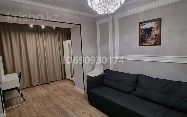 1-комнатная квартира, 35 м², 1/9 этаж, Варламова 345 — Толе би