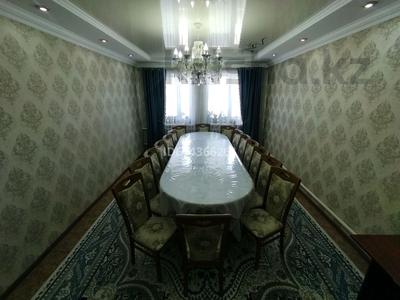 Отдельный дом • 5 комнат • 120 м² • 10 сот., Валиханов 80 — ул. Мира за 10 млн 〒 в Каратау