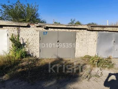 Гараж · 18 м² · Турара Рыскулова — Глинки, бағасы: 1 млн ₸ в Семее