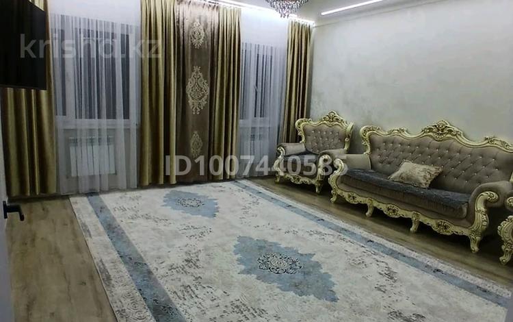 2-комнатная квартира · 81 м² · 3/5 этаж, мкр. Алтын орда 228 — Газиза Жубанова за 32.5 млн 〒 в Актобе — фото 2